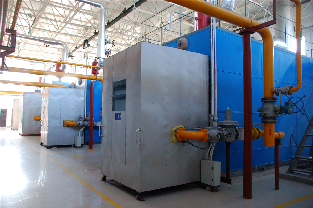 唐家岭燃气锅炉房安装2台14mw及2台29mw的燃气热水锅炉房.